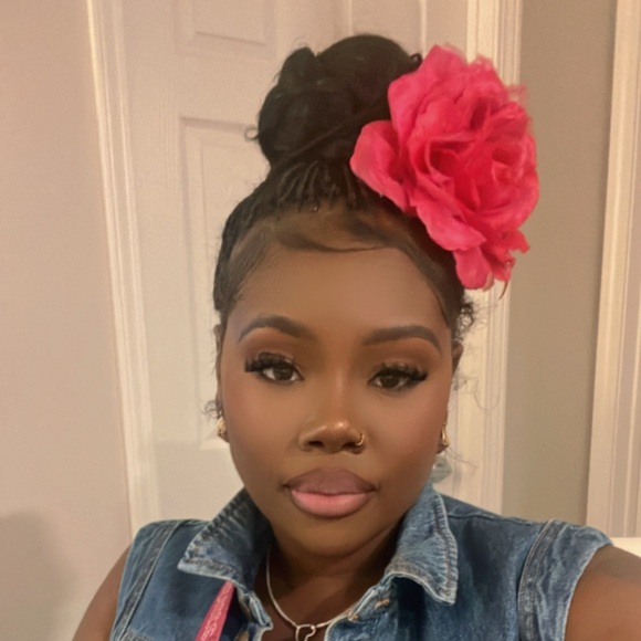 queendee1998